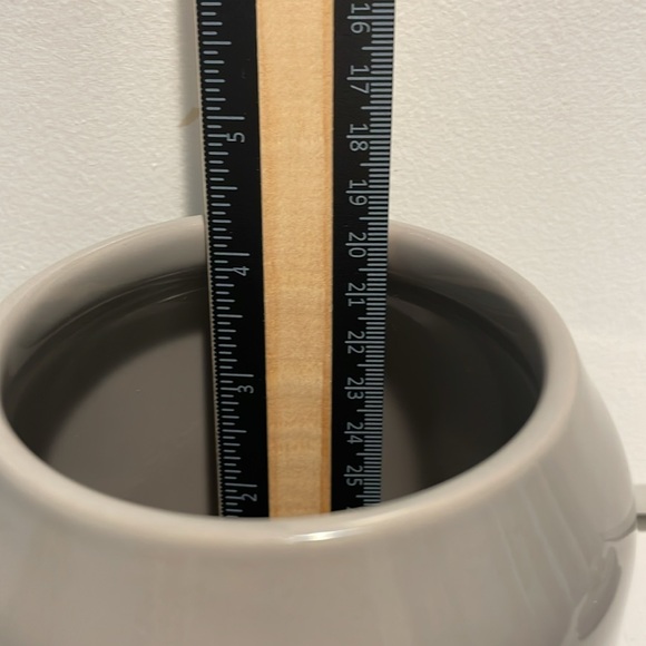 🫖RAE DUNN GRAY CERAMIC TEA CANISTER - Picture 7 of 8